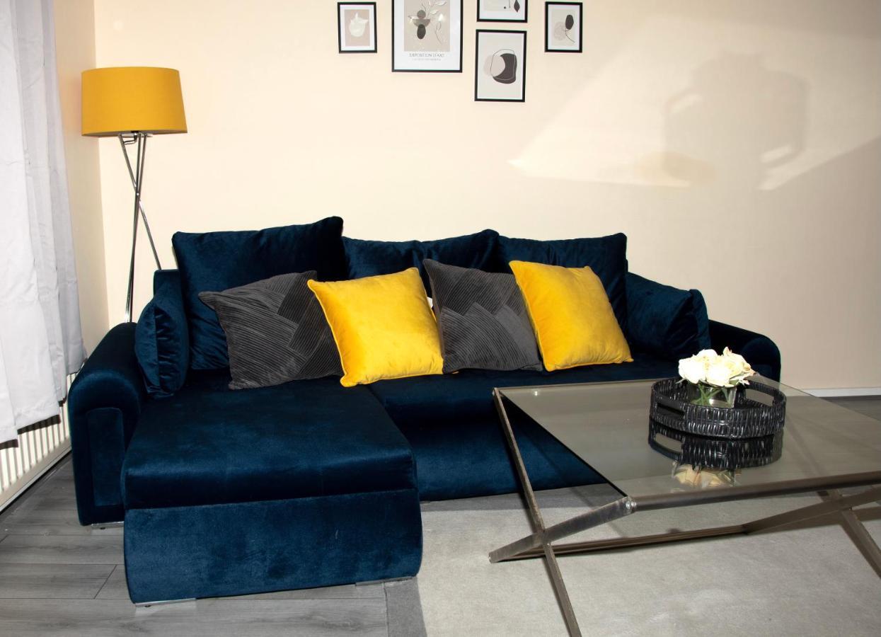 Xb Property - Comfy House Perfect For Families Contractors Relocators Уэст-Бромидж Экстерьер фото